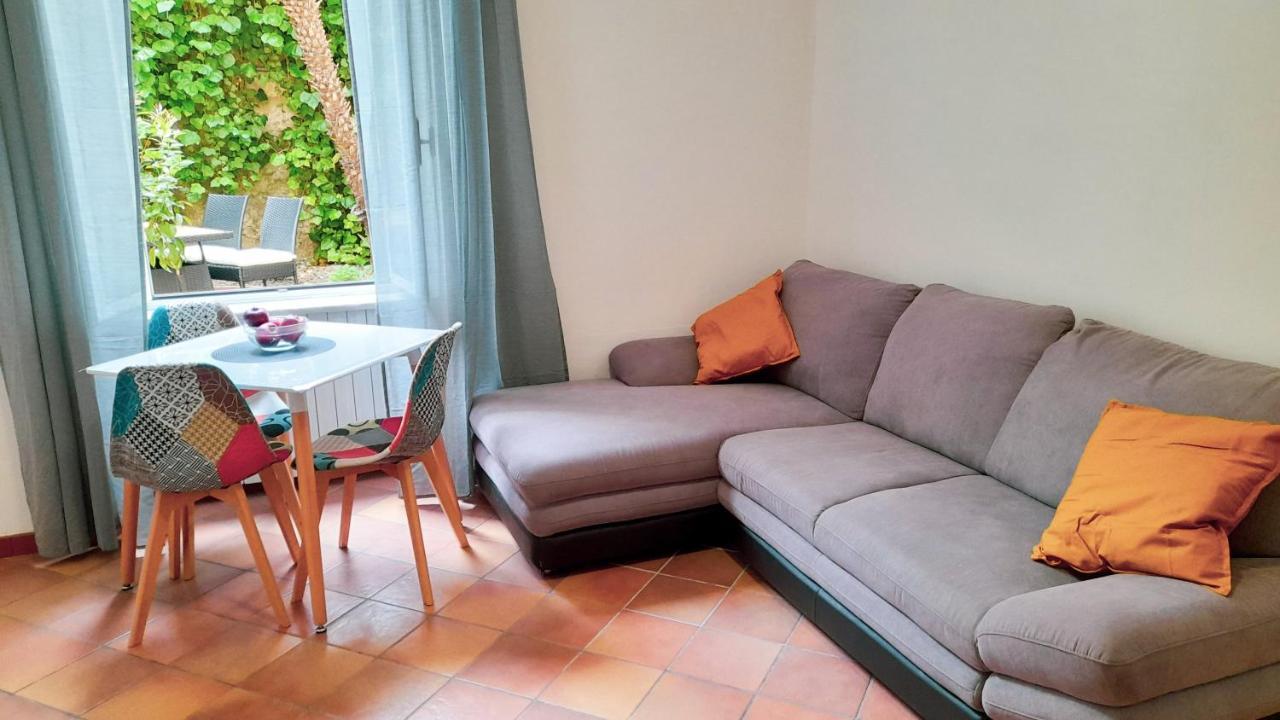 La Casa Di Christina Lejlighed Imperia Eksteriør billede